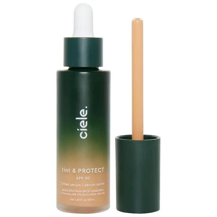 Ciele Tint & Protect SPF 50+ Getönte Serum Foundation – 05 Medium