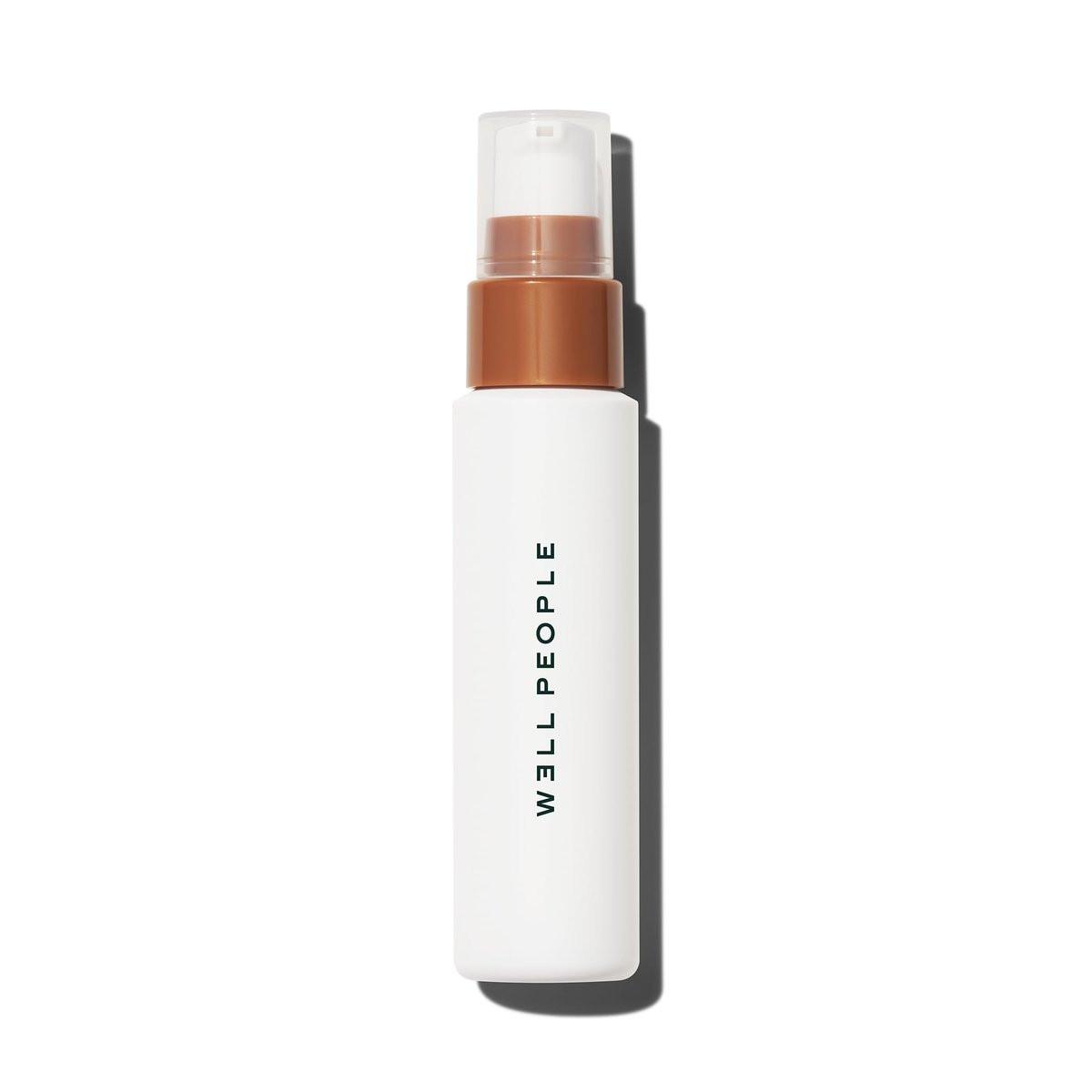 Well People Bio Bronzing Priming Serum – Nährende Grundierung für langanhaltendes Make-up und einen gesunden Glow – Bronze & beruhigt die Haut – Vegan & tierversuchsfrei