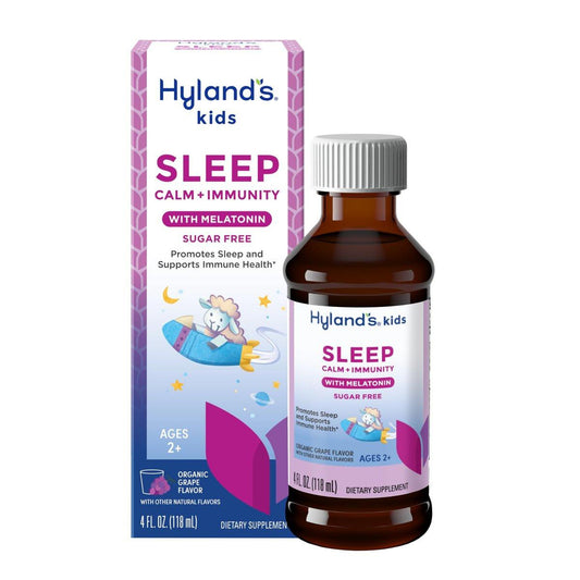 Hyland's Kids Schlaf Ruhe & Immunität mit Melatonin – Zuckerfreies Schlafmittel flüssig mit Magnesium, Vitamin D, Zink & Holunderbeere – Fördert Schlaf & unterstützt Immunsystem – ab 2 Jahren – Traubengeschmack – 118 ml