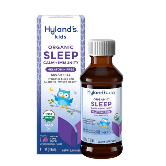 Hyland's Kids Melatonin-freies Bio-Schlafmittel Calm & Immunity Liquid, Zuckerfrei mit Magnesium, Vitamin D, Zink & Holunderbeere, Fördert Schlaf & unterstützt Immunsystem, Alter 2+, Traubengeschmack, 118 ml