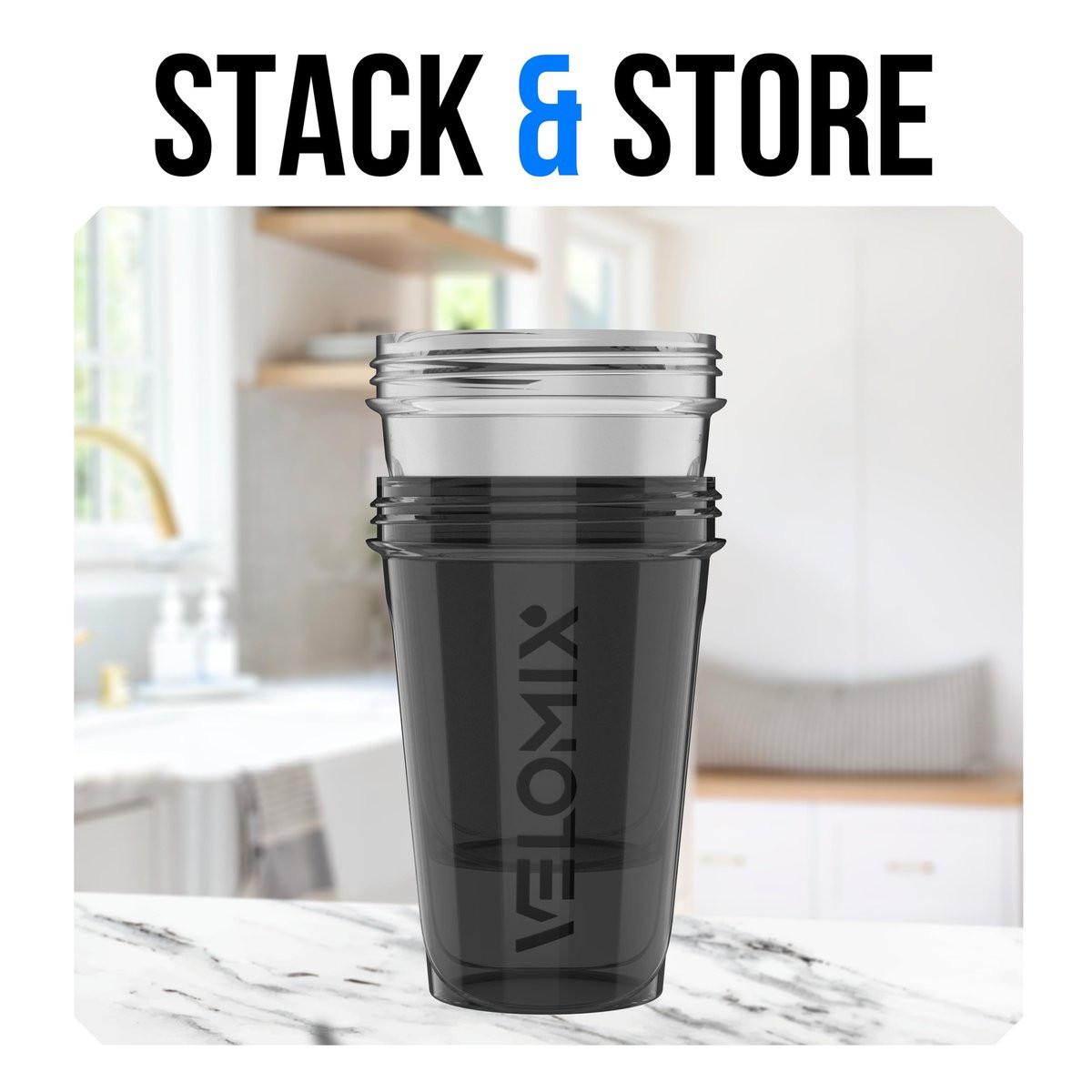 VELOMIX 2er-Pack 20 oz Protein Shaker Flaschen für Proteinshakes - 2x Drahtschneebesen | Auslaufsichere Shakerbecher für Proteinshakes und Pre-Workout | Protein Shaker Flaschen Pack (Schwarz/Transparent)
