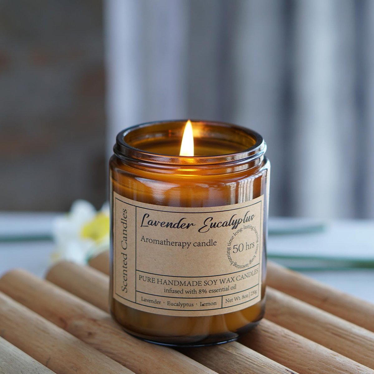 Liofeve Lavendel Eukalyptus Kerzen für Zuhause Duftend - 8oz Aromatherapie Kerzen für Entspannung Angst Stressabbau Ungiftig, Beruhigende Kerzen Geschenke für Frauen Entspannendes Bad Yoga Meditation