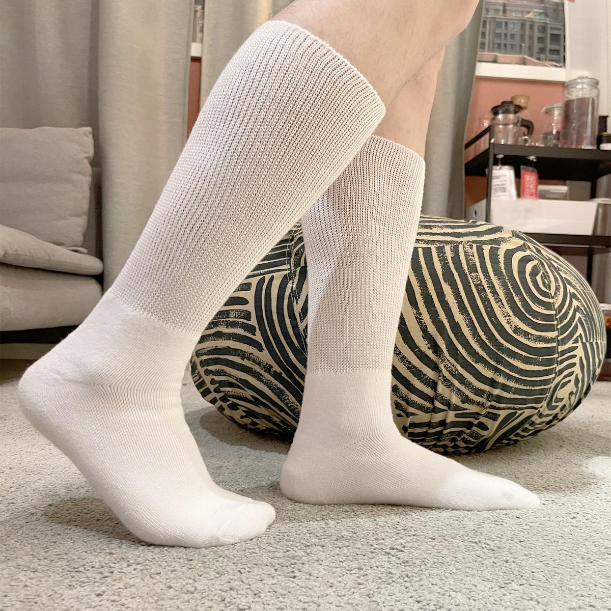 Ioryzek Bariatrische Diabetikersocken für Damen und Herren, Extra weite Wade Kniestrümpfe für geschwollene Füße, Lymphödem, Neuropathie, Ödeme, Nicht einengende Krankenhaus Gehstiefel Socken, 3 Paar Weiß