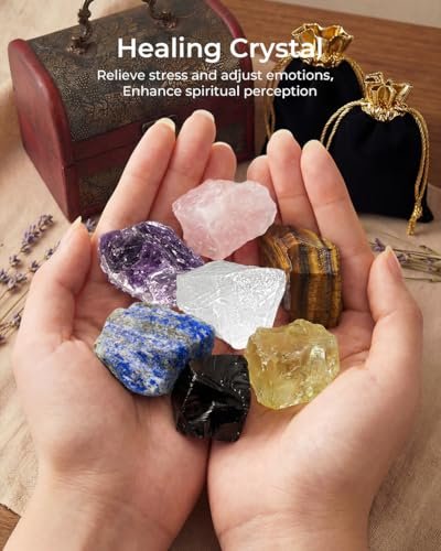 9-teiliges Heilsteine-Set mit Selenit-Pyramide, 7 Chakra-Steine, Naturkristalle in Holzbox – Meditation, Schutz, Energie – Geschenk für Frauen
