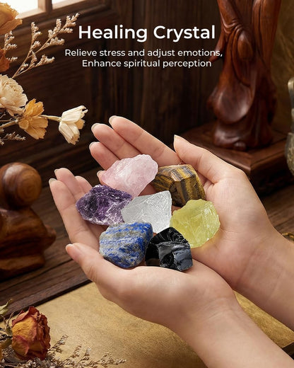 9-teiliges Heilsteine-Set mit Selenit-Pyramide, 7 Chakra-Steine, Naturkristalle in Holzbox – Meditation, Schutz, Energie – Geschenk für Frauen