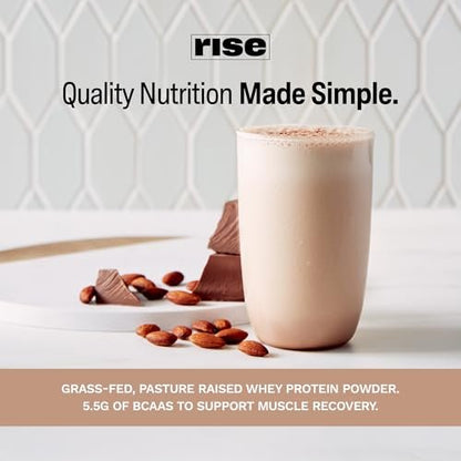 Rise Grass-Fed Whey Protein Pulver - Schokolade Mandel | 25g Protein ohne künstliche Aromen, Farbstoffe oder Konservierungsstoffe - Zuckerfrei, glutenfrei, sojafrei (Einzelportion, 1 Packung)