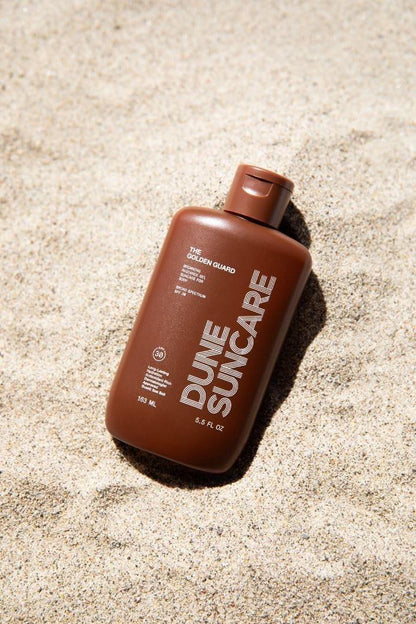 The Golden Guard Sonnencreme - Riffschonende getönte Sonnencreme für den Körper - Bräunender Breitband-SPF 30 Sonnenschutz - Sonnenbräunungslotion-Alternative, die Ihre Haut schützt, hydratisiert und pflegt 5,5 Fl Oz