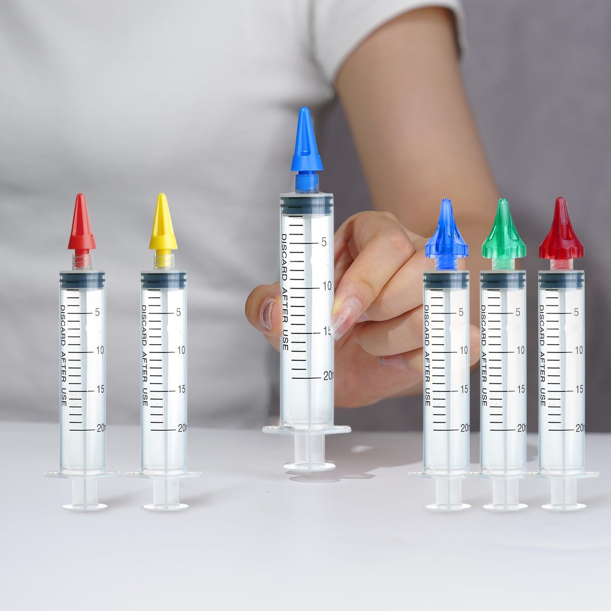 ETTSNU 20-mL-Ohrspritze zur Ohrenschmalzentfernung, Reinigungsset mit 3 Penta-Stream- und 3 Tri-Stream-Aufsätzen, verbesserte Hörklarheit und Ohrhygiene (klar)