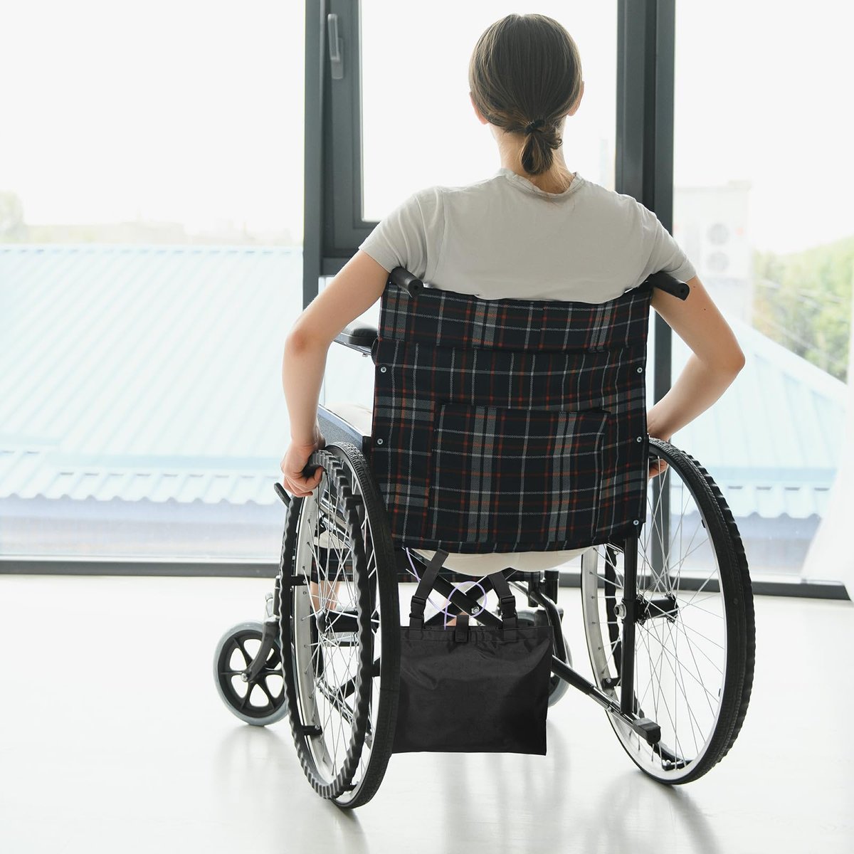 Threlaco 2 Stück Urinbeutel-Halter Canvas Katheterbeutel-Abdeckung für Rollstuhl, Stuhl, Bett, unter dem Korb mit verstellbaren Riemen für Foley-Infusions-Nephrostomiebeutel, 38 x 28 x 23 cm (Schwarz)