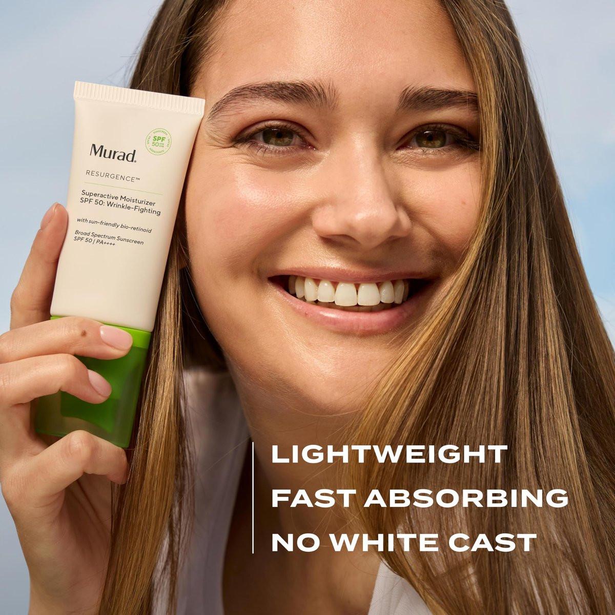 Murad Superactive Anti-Falten Feuchtigkeitscreme mit SPF 50 - Bio-Retinoid Ultra-Sheer Gesichtssonnencreme gegen feine Linien und Falten mit UV-Schutz - 50 ml