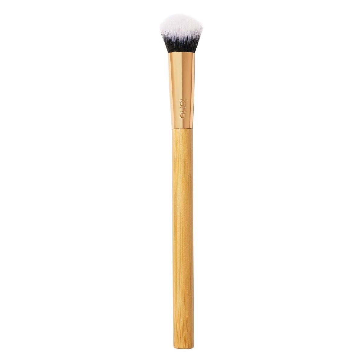 tarte Concealer Paw Brush – Nahtloses Auftragen von Concealer für perfekte Abdeckung von Augenringen & Verfärbungen, vegan & tierversuchsfrei