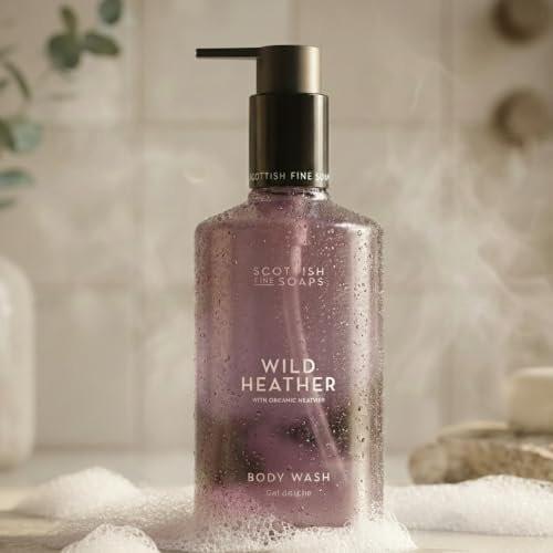 Scottish Fine Soaps Wild Heather Duschgel mit Bio-Heideextrakt, Blumiger Honigduft, Recycelbare Flasche, 300 ml