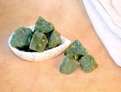 Große 1,25-2,0" Natürliche Grüne Jade Rohkristalle Steine für Meditation, Chakra, Reiki, Kristallgitter, Energiearbeit, Drahtwickeln und Spirituelle Wohnkultur