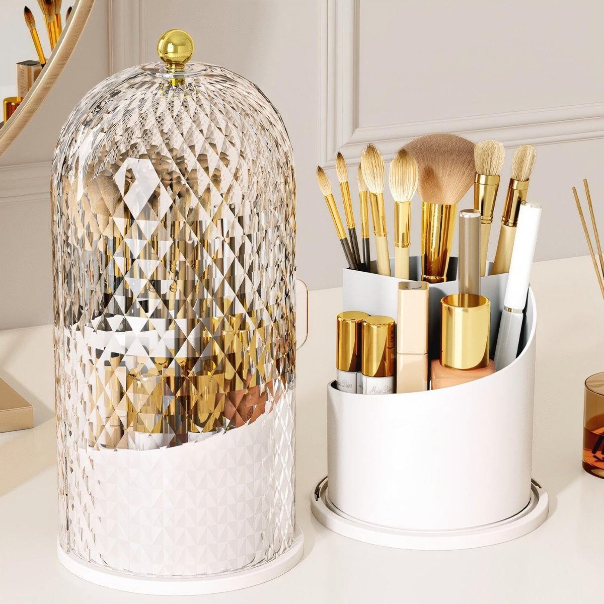 RONGZHIERK Makeup-Pinselhalter mit Deckel, Makeup-Pinsel-Aufbewahrungsbox mit Diamantmuster, 360 Grad drehbar, wasserdicht und staubdicht, Kosmetik-Aufbewahrung für Schminktisch und Badezimmer, Weiß