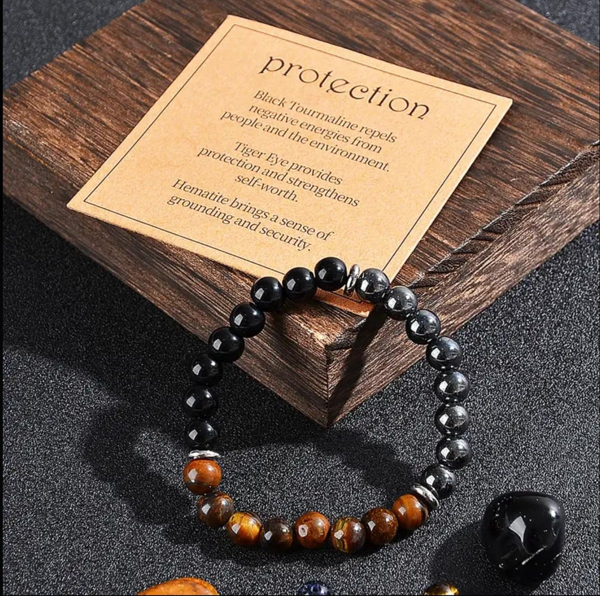 Triple Protection Heilende Kristall-Armband – Tigerauge, schwarzer Turmalin & Hämatit Naturstein-Schmuck – Stärke & positive Energie Geschenk für Männer & Frauen – Weihnachten & Jahrestag