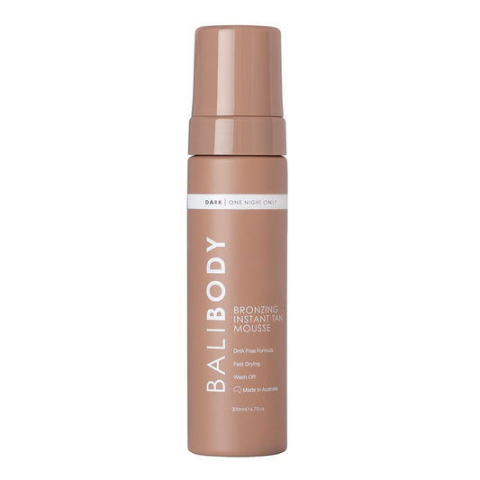 Bali Body Instant Tan Mousse – Waschbarer Selbstbräunungsschaum, streifenfrei mit schnelltrocknendem Finish | Schokoladenfarbene Körper-Make-up für einen natürlichen Glanz | 200 ml/6,7 oz