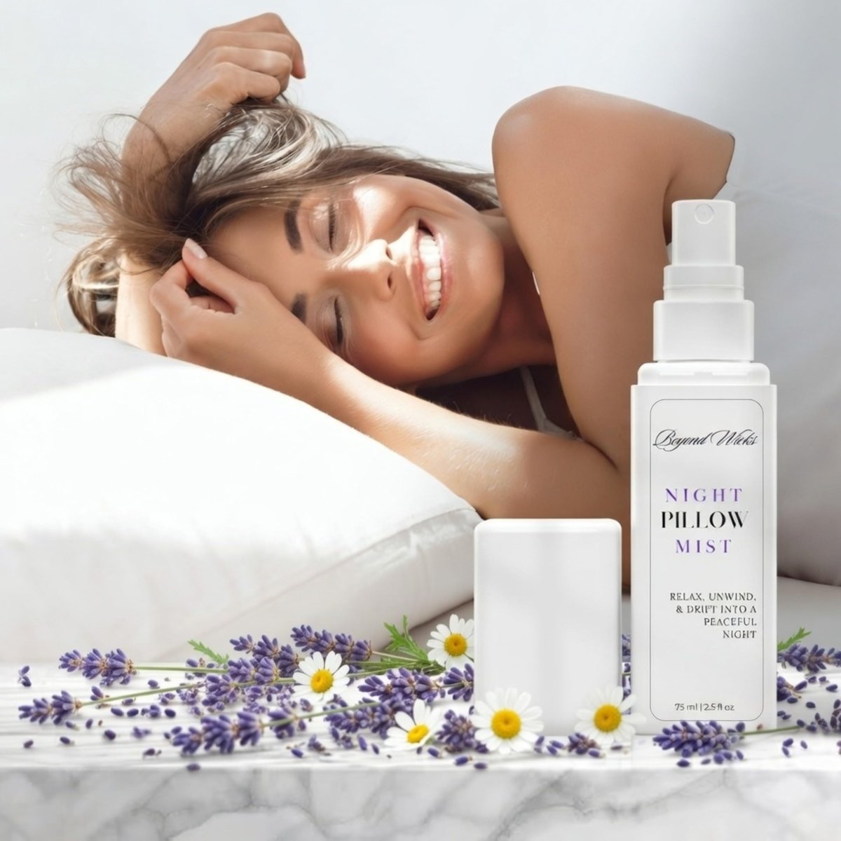 Kissenspray – Lavendel Kamille Schlafspray mit ätherischen Ölen – Entspannender Aromatherapie-Nebel für Kissen, Bettwäsche und Textilien – Nachtkissennebel – 75 ml (2,5 fl oz) von Beyond Wicks