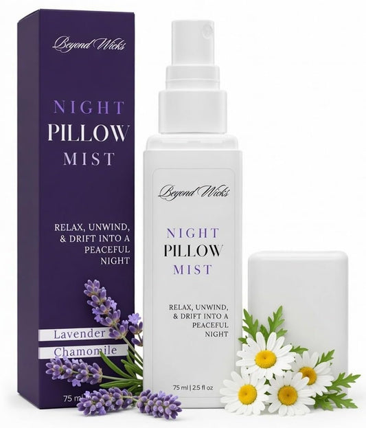 Kissenspray – Lavendel Kamille Schlafspray mit ätherischen Ölen – Entspannender Aromatherapie-Nebel für Kissen, Bettwäsche und Textilien – Nachtkissennebel – 75 ml (2,5 fl oz) von Beyond Wicks