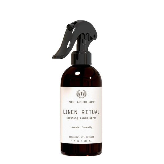 Muse Apothecary Linen Ritual - Aromatischer, beruhigender und entspannender Wäschespray für Bettwäsche, Wäsche und Stoffe - mit ätherischen Aromatherapie-Ölen - Lavendel Serenity