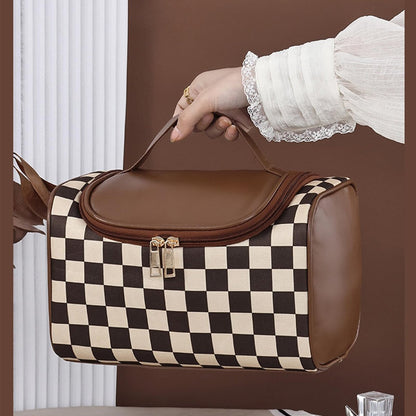 FEEZUSH Make-up Tasche – Reisefreundliche Kosmetiktasche im Karomuster (Braun)