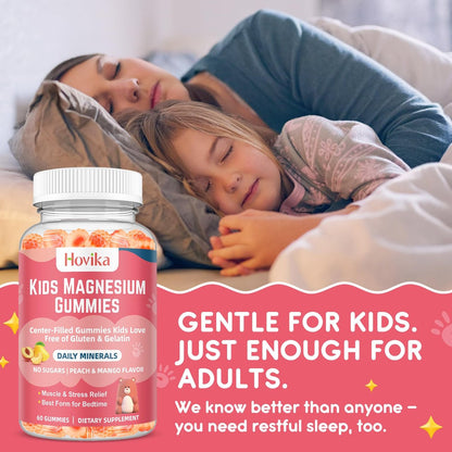 Hovika Magnesium Glycinat Gummibärchen für Kinder: Beruhigendes Magnesium für Kinder & Erwachsene mit Zinkcitrat, GABA, Kamille, Vitamin B6 & C – Schlaf, Entspannung & Fokus, Saftiger Pfirsich- & Mangogeschmack, 60 Stück