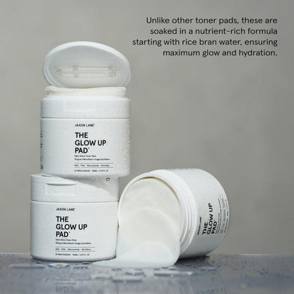 THE GLOW UP Centella AHA PHA Niacinamide Aufhellendes Gesichtswasser-Pads für Männer & Frauen - 60 Bambus-Pads