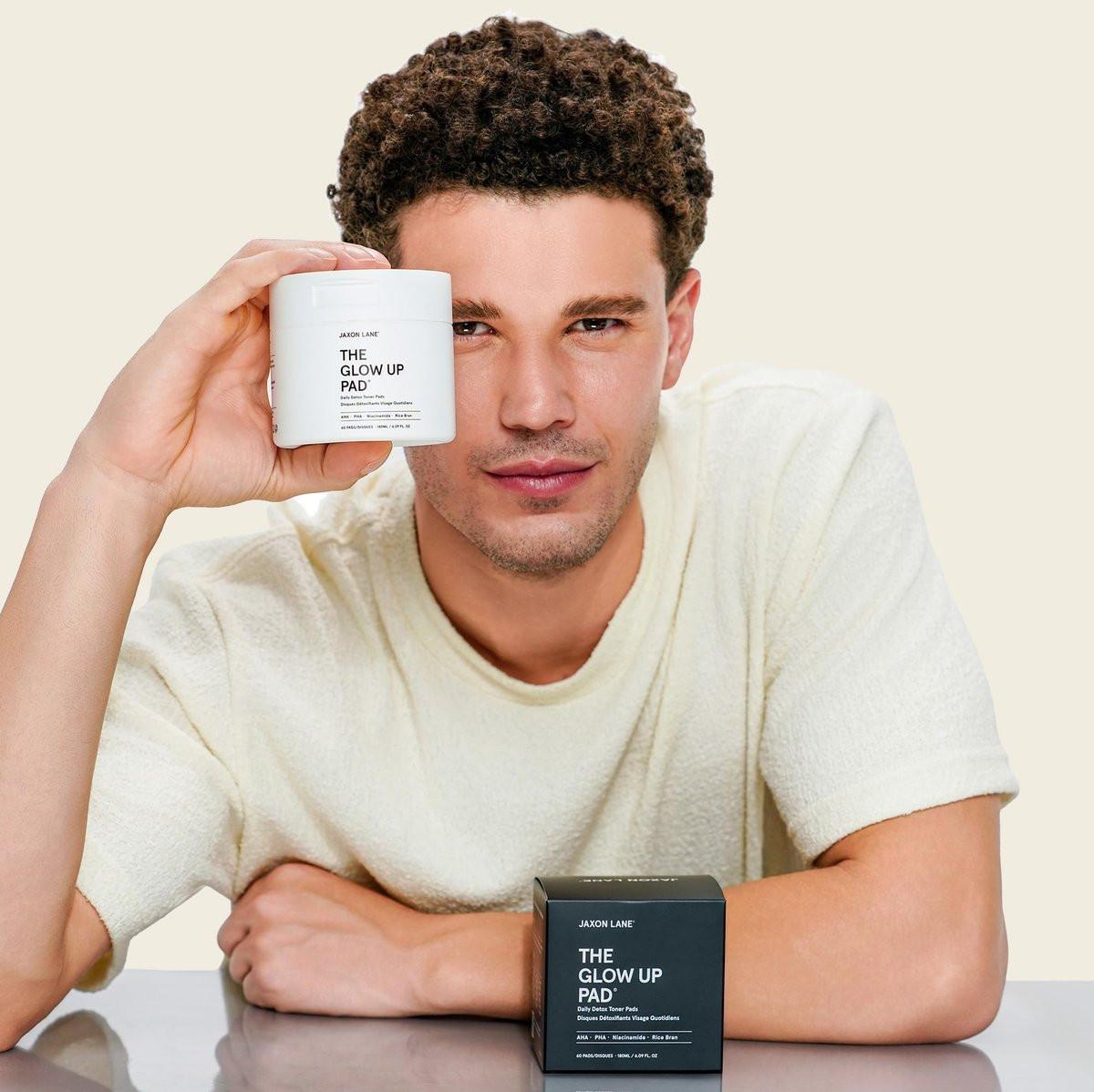 THE GLOW UP Centella AHA PHA Niacinamide Aufhellendes Gesichtswasser-Pads für Männer & Frauen - 60 Bambus-Pads