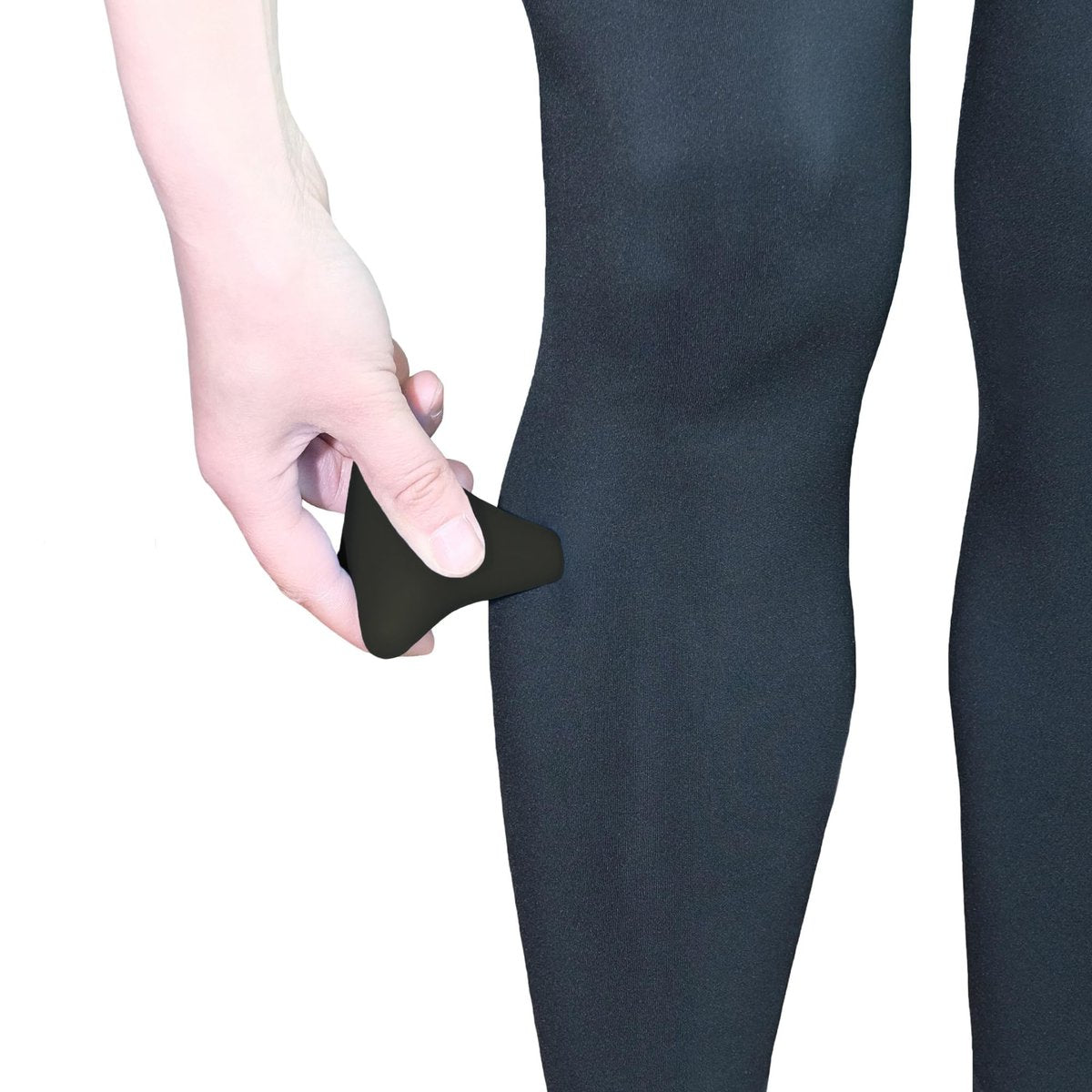 Manuelles Triggerpunkt-Massagegerät – kleiner Massageball für tiefe Gewebemassage, myofasziale Entspannung, Fuß, Plantarfasziitis, Muskelknoten, Psoas, Hüftbeuger, Iliacus – 3×2,6 Zoll (Schwarz)