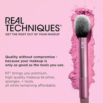 Real Techniques Merry Must-Haves Weihnachts-Geschenkset – 4-teiliges Pinsel- und Schwamm-Set für Foundation, Wangen & Puder – Vegan & tierversuchsfrei