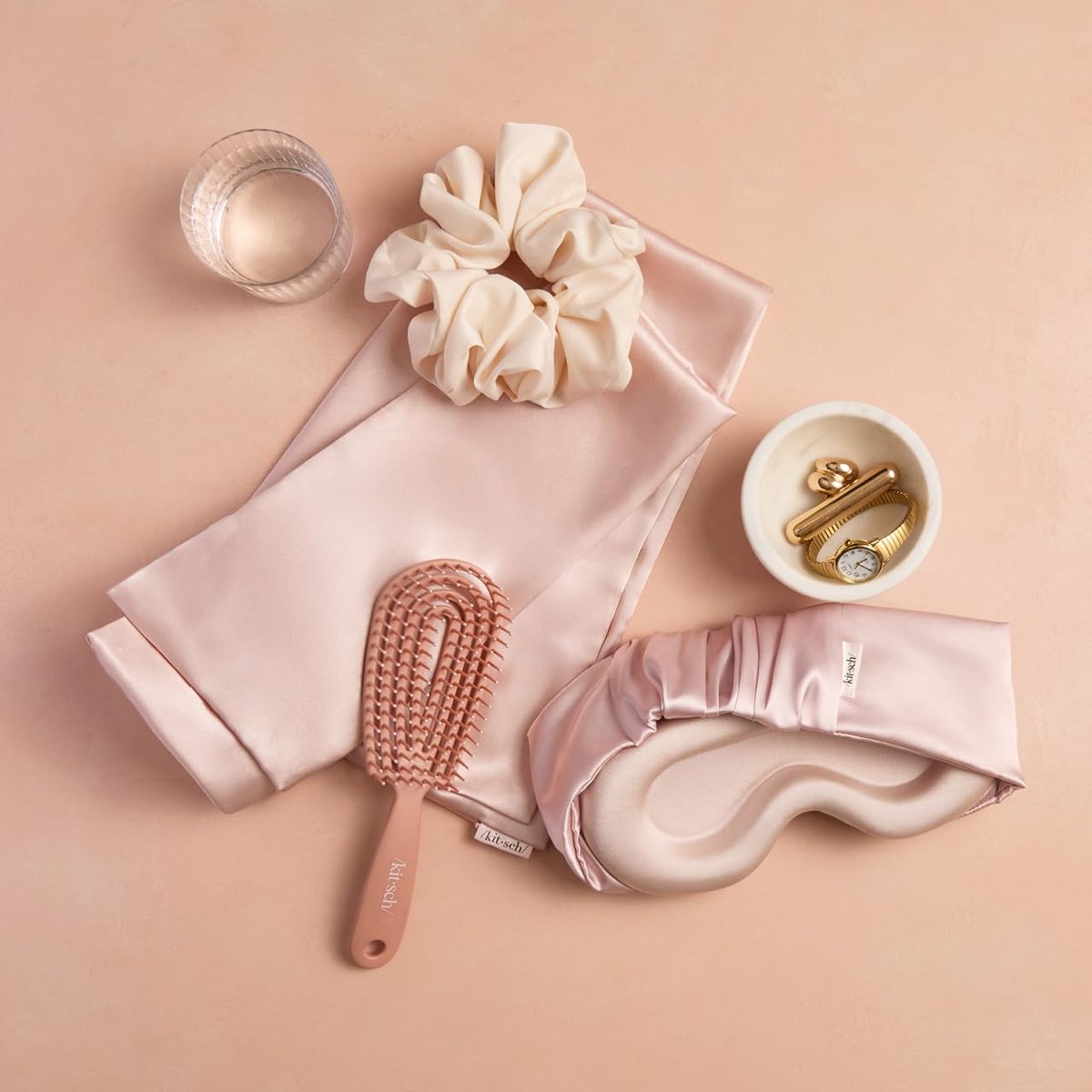 Kitsch Kontur-Kissen Schlafmaske – Weicher als Seide, Schlafmasken für Frauen und Männer, kein Augendruck, leicht, Augenpflege, Reiseutensilien – Blush