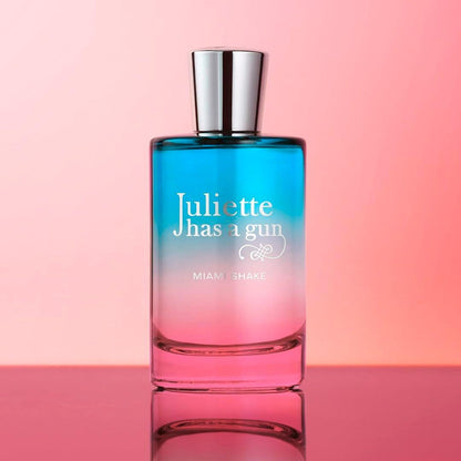 Juliette Has A Gun Miami Shake Eau de Parfum – Gourmand Fruchtig Vanille Parfüm für Frauen (Erdbeere, Eiscreme, Vanille Absolue)