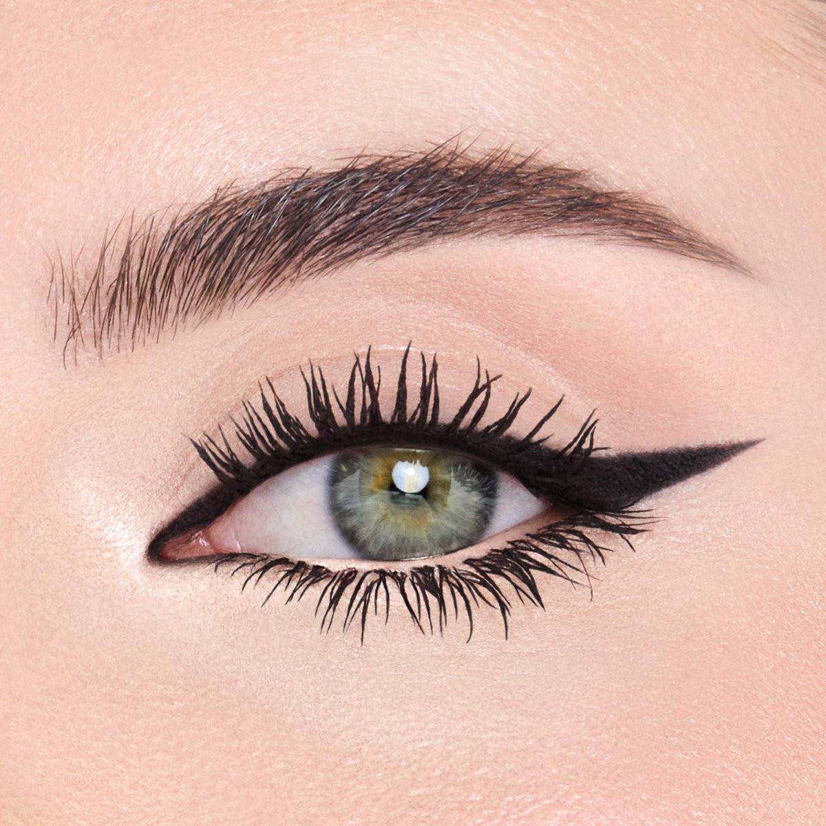 Charlotte Tilbury Exagger-Eyes Eyeliner Duo – Dual-Ended, wasserfest & langanhaltend – Metallic Champagne & Matt Schwarz