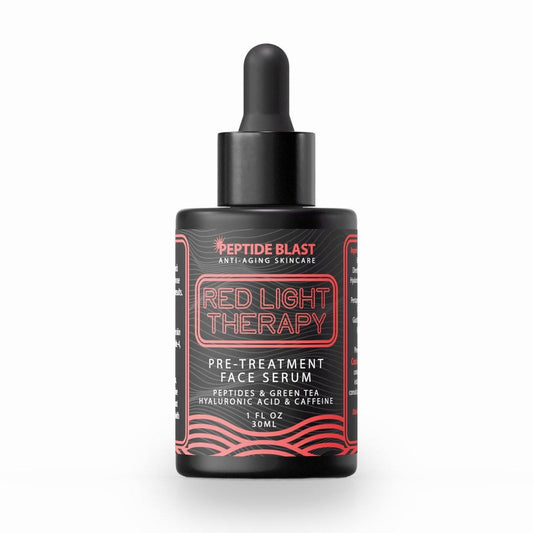 Red Light Therapy Aktivierungsserum mit Tiefenpenetrationstechnologie – Grüner Tee, Hyaluronsäure & Peptide – Bereitet die Haut auf Geräte vor, verbessert das Erscheinungsbild von feinen Linien und Fältchen – 30 ml