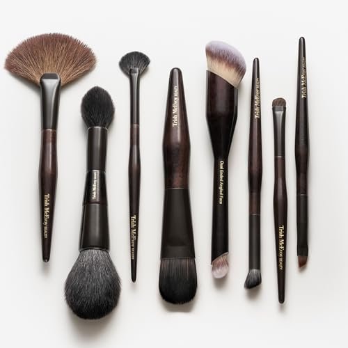 Trish McEvoy Brush 75 Foundation Pinsel – Professioneller Make-up-Pinsel für makelloses Finish