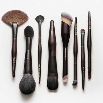 Trish McEvoy Brush 75 Foundation Pinsel – Professioneller Make-up-Pinsel für makelloses Finish