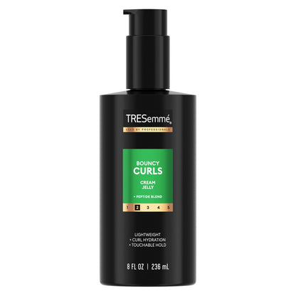 TRESemmé Styling Aid Bouncy Curls – Leichte Feuchtigkeit & griffiger Halt, mit Peptid-Mischung, 236 ml