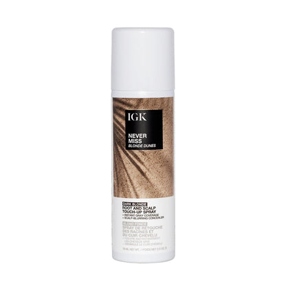 IGK NEVER MISS Root & Scalp Touch-Up Spray – Dunkelblond | Temporäre Grauabdeckung für Ansätze & dünner werdendes Haar | Wasserfest, schweißresistent, nicht bröckelnd | Mit Biotin, Rosmarin & Squalan | 60 ml