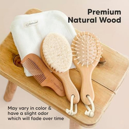 Baby Haarbürsten-Set für Neugeborene – Weiche Ziegenhaar-Bürste und Kamm aus Holz, Sanftes Pflegeset für Milchschorf, Langlebig & Schonend, Unisex, Baby-Grundausstattung (Klein, Walnuss)