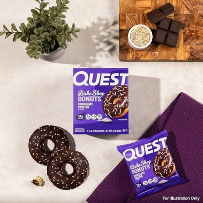Quest Nutrition Bake Shop, Schokoladen-Glasierte Donuts, 14g Protein, Weniger als 1g Zucker, Protein Snack, Zuckerarm, 4er Pack