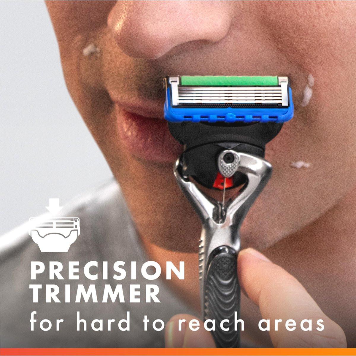 Gillette Fusion5 ProGlide Rasierer für Männer, Rasierergriff, 4 Klingenköpfe, FlexBall-Rasierergriff und Präzisionstrimmer