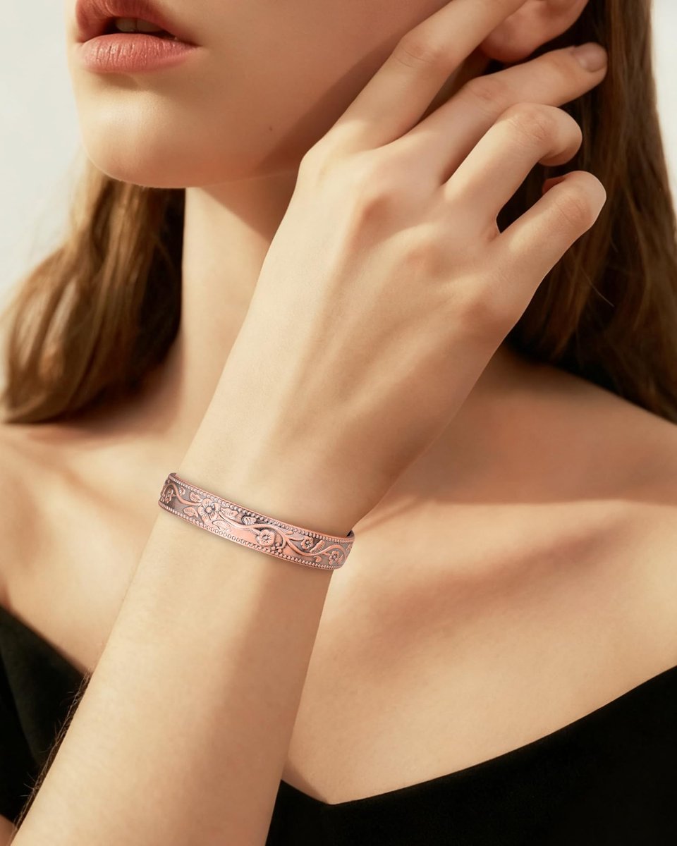 BioMag 2er-Set Magnetarmband aus Kupfer für Damen und Herren – 99,99 % reines Kupfer, verstellbares Cuff-Armband mit 12 Magneten (3500 Gauss), Blumenranken-Design