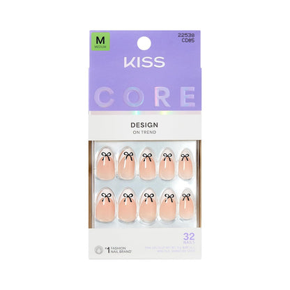 KISS Core Press On Nails 'Our Moment' – Beige, Medium, Mandelform, 32 Nägel mit Kleber