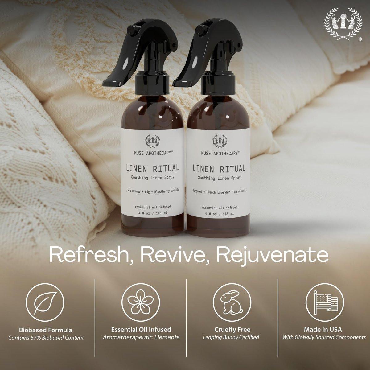 Muse Apothecary Linen Ritual - Aromatischer, beruhigender und entspannender Leinenspray, Wäsche- und Stoffspray - Mit ätherischen Ölen der Aromatherapie - 118 ml, Cara Orange + Feige + Brombeer-Vanille