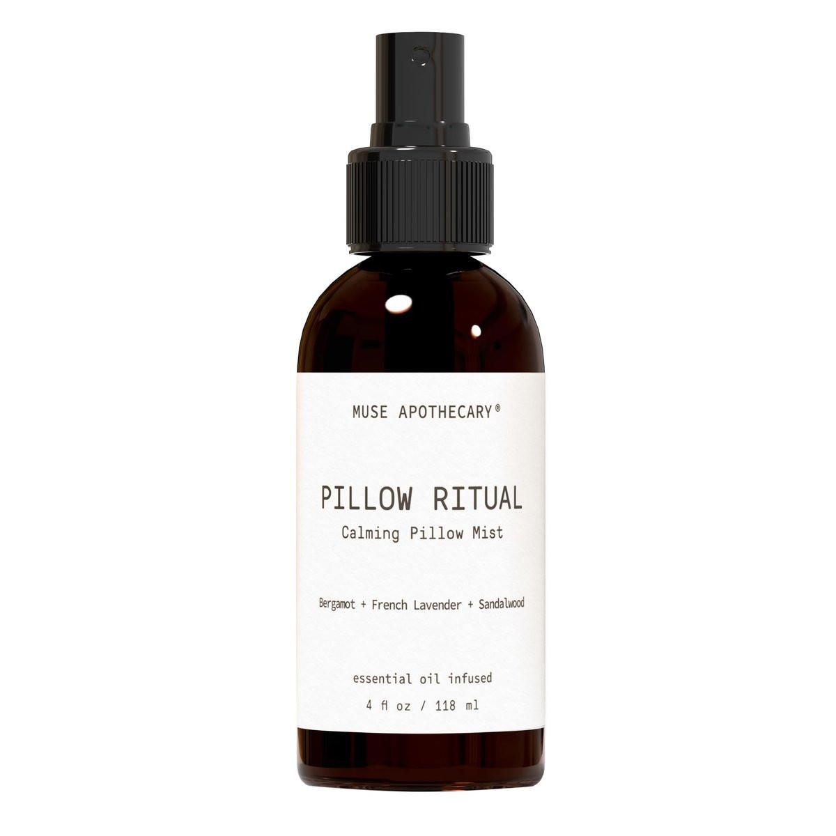 Muse Apothecary Pillow Ritual – Beruhigendes Kissen- und Raumspray mit Bergamotte, Lavendel & Sandelholz, 118 ml