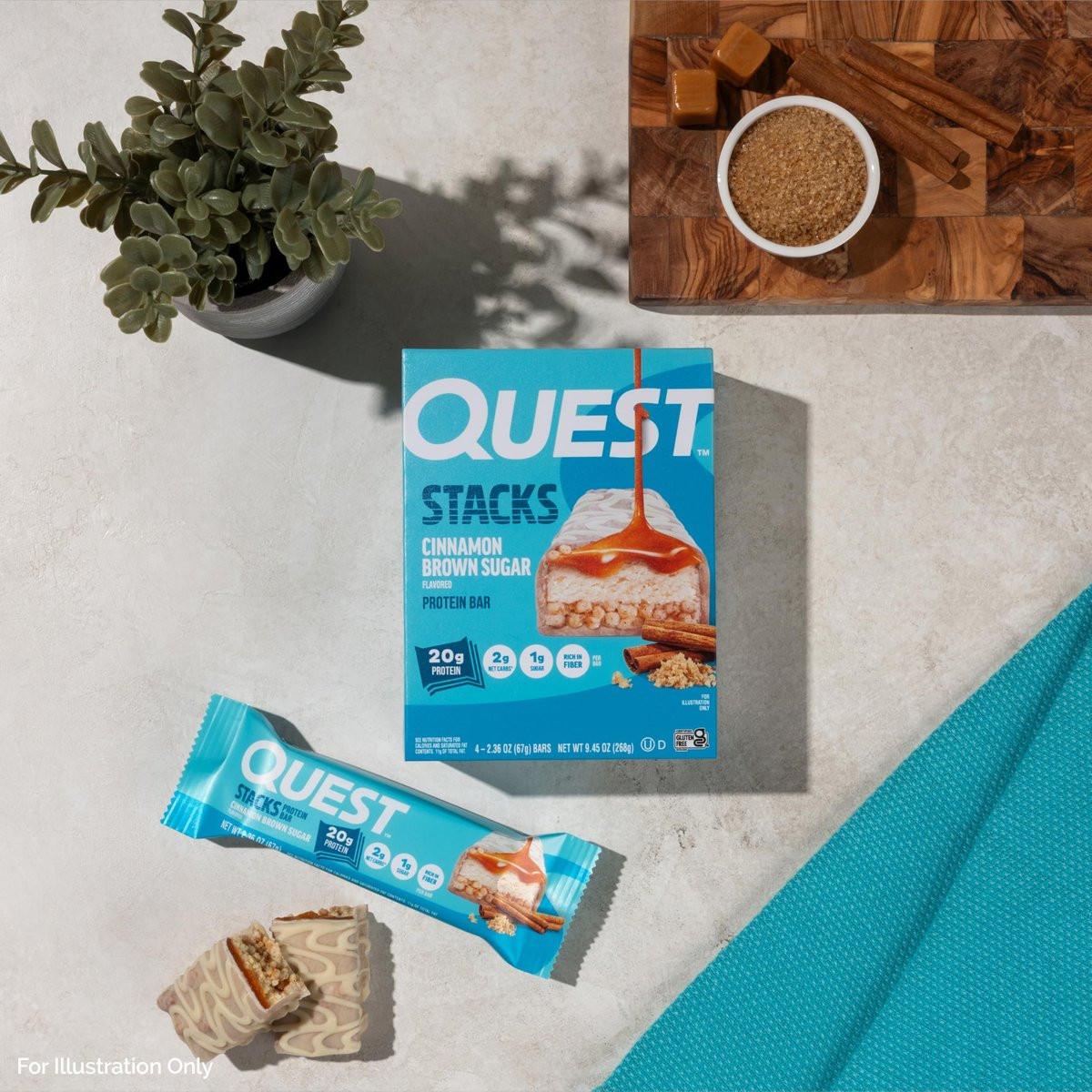 Quest Nutrition Stacks Proteinriegel, Zimt & Brauner Zucker, 20 g Protein, 2 g Netto-Kohlenhydrate, 1 g Zucker, Ballaststoffreich, Zuckerarm, Glutenfrei, 4er-Pack