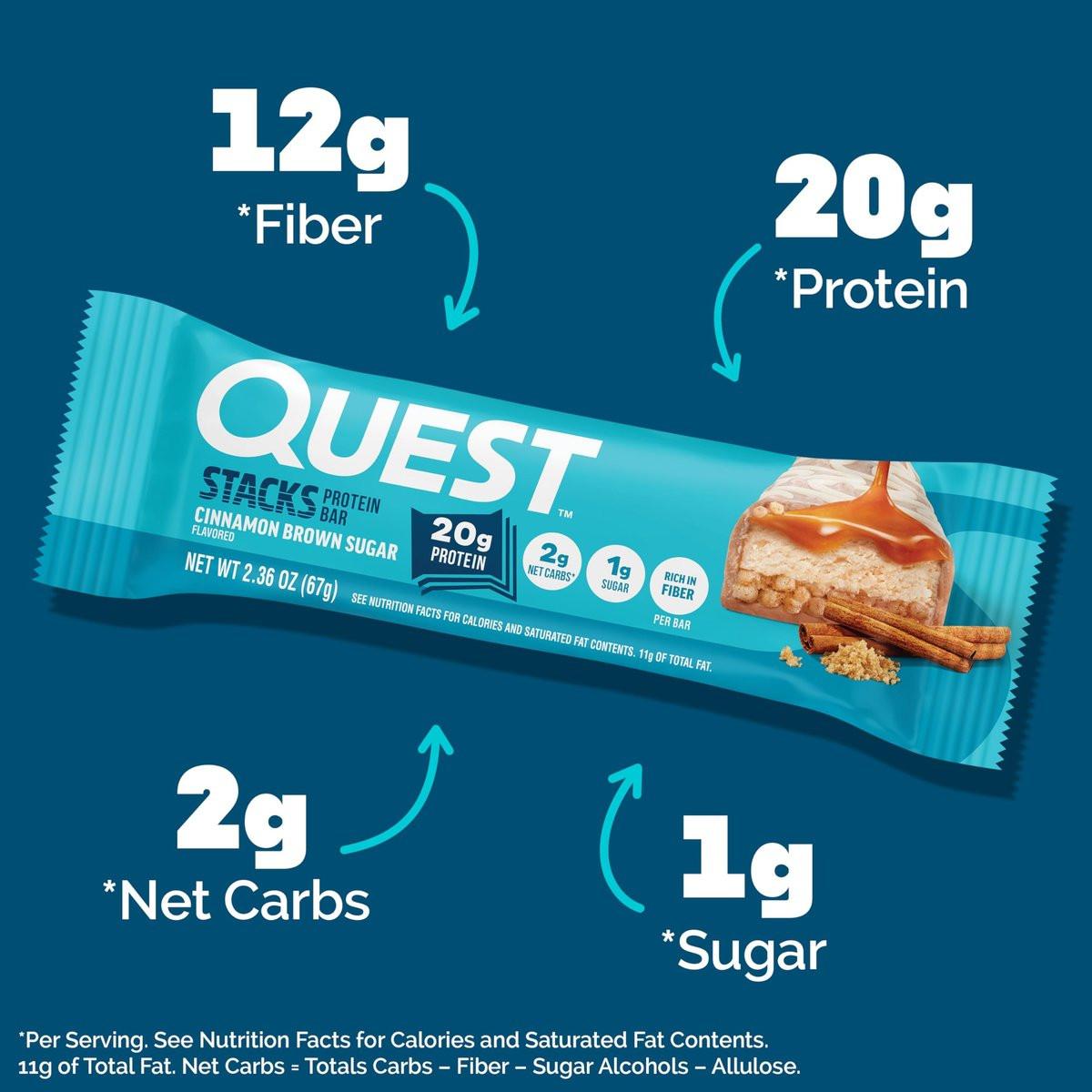 Quest Nutrition Stacks Proteinriegel, Zimt & Brauner Zucker, 20 g Protein, 2 g Netto-Kohlenhydrate, 1 g Zucker, Ballaststoffreich, Zuckerarm, Glutenfrei, 4er-Pack