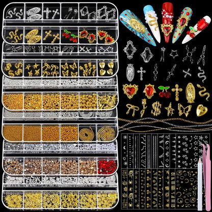 Teenitor Nagelsteine und Strasssteine mit Nagelstickern, 6 Boxen Silber & Gold Nagelsteine und Strasssteine Set für Frauen, 3D Nagelkunst Strasssteine, Nagelperlen, Kaviarperlen für Nägel, Y2K & Kreuz Nagelanhänger
