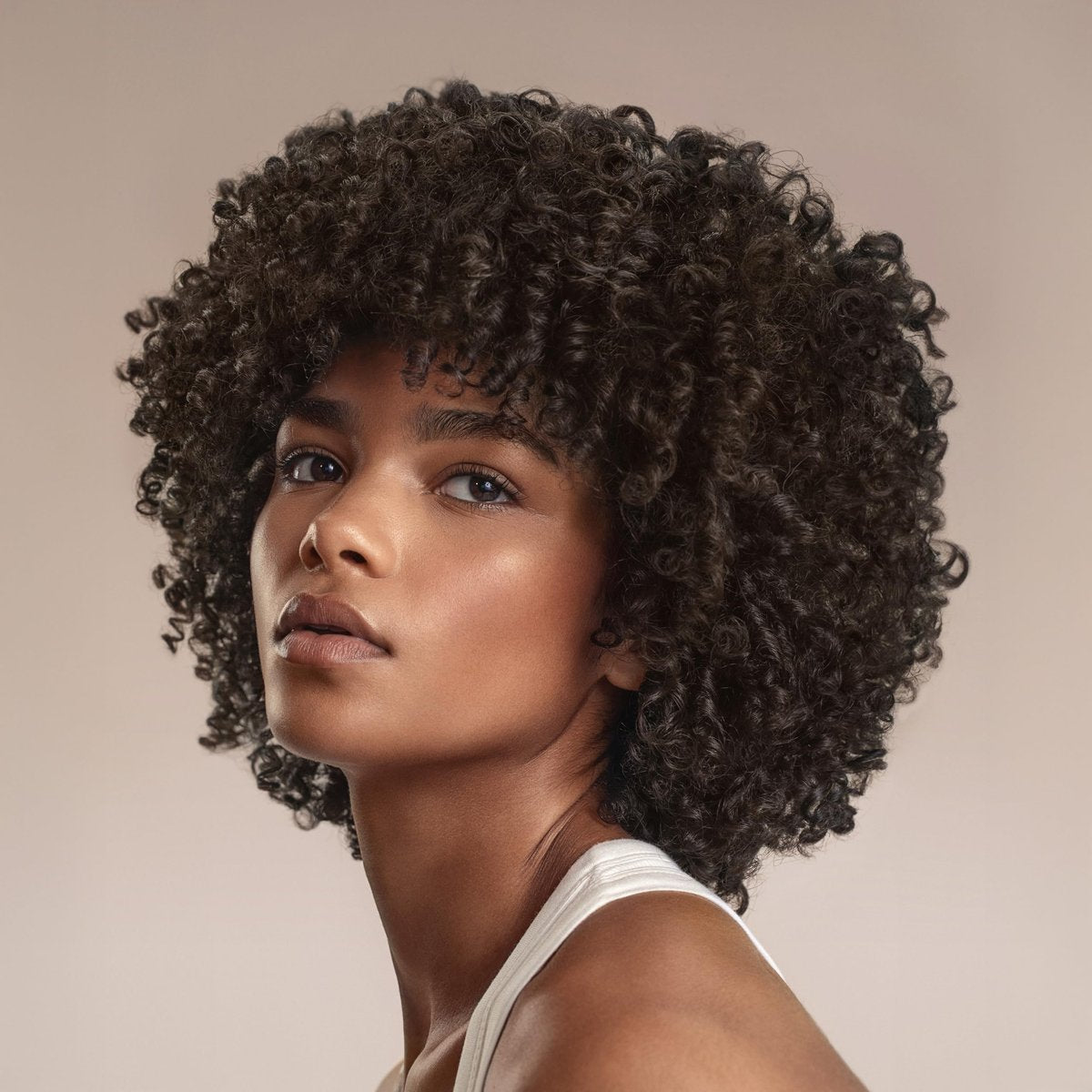 Cantu Ultra Moisture Nourishing Curling Cream mit Batana-Öl + Jamaican Black Castor Oil, 283 g