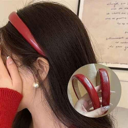 NexusPulse 2er-Pack Rote Leder-Stirnbänder – Retro Patentleder, breite Sponge-Haarbänder, rutschfest, für Damen
