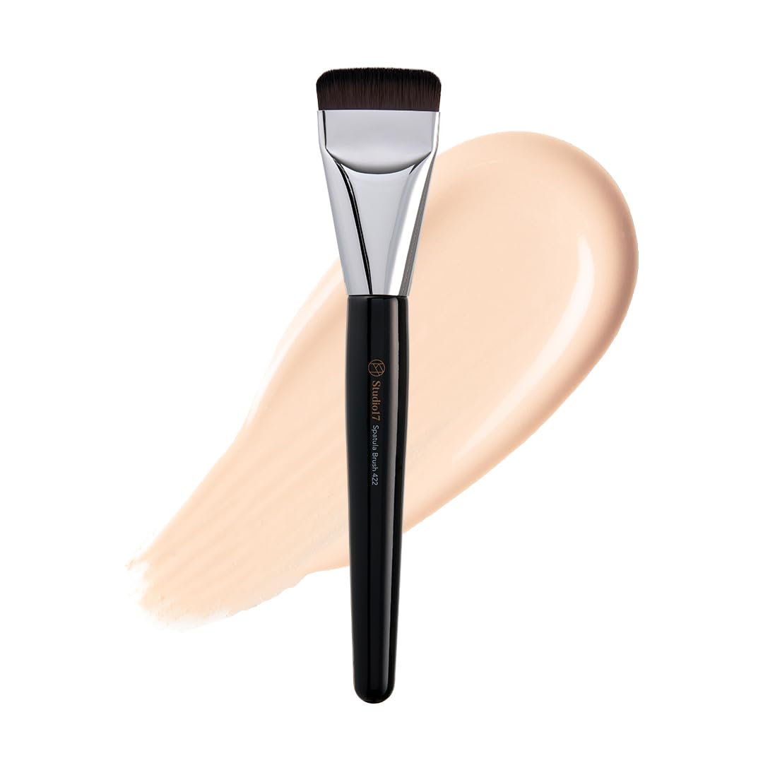 STUDIO17 Spatel-Foundation-Pinsel 422 | Professioneller Make-up-Pinsel für flüssige & cremige Foundation